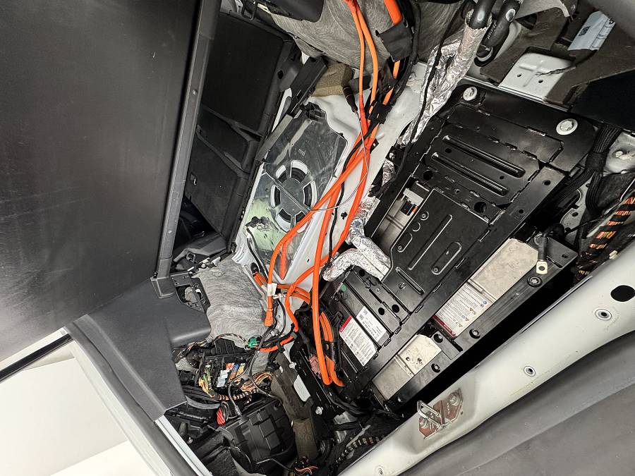 Επισκευή Υβριδικής Μπαταρίας Porsche Panamera Hybrid – Premium Service με Εγγύηση